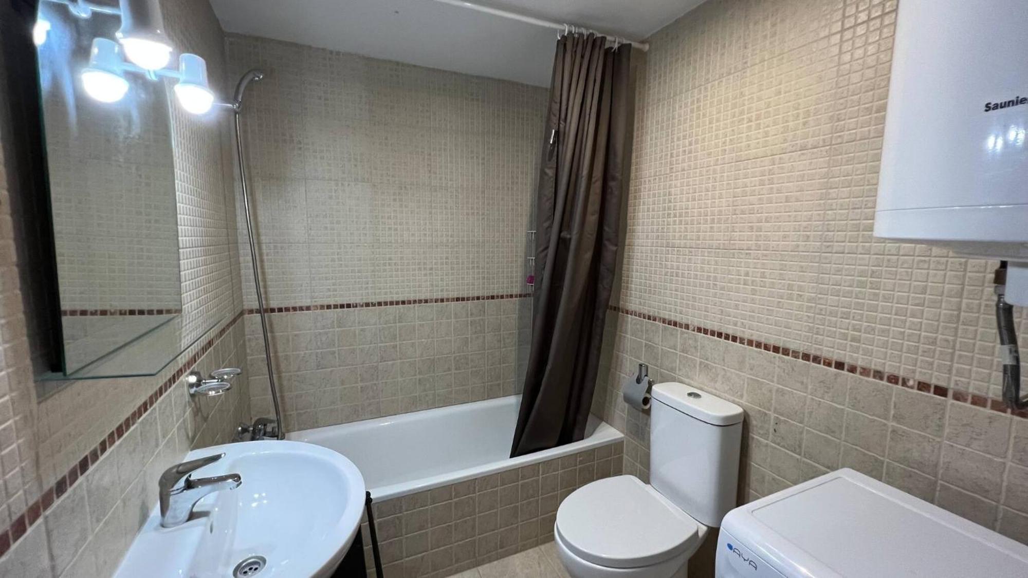 Bonito Apartamento Con Parking Y Piscina En Roses Av-53 Екстериор снимка